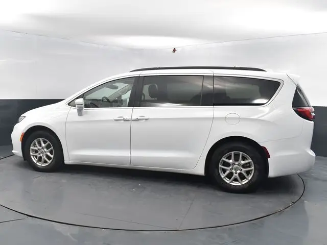 2022 Chrysler Pacifica Touring L – Comfort, Space & Tech in One Smart Package