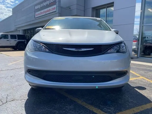 2023 Chrysler Voyager – Mobility Equipped Passenger Van in Silver Mist Clearcoat