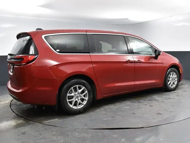 2025 Chrysler Pacifica – Bold Design, Everyday Comfort, and Intelligent Safety